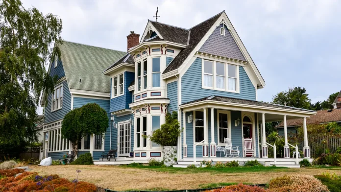 victorian-revival-home